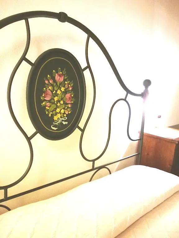 Montecorneo Country House ポンテ・サン・ジョヴァンニ 2*,