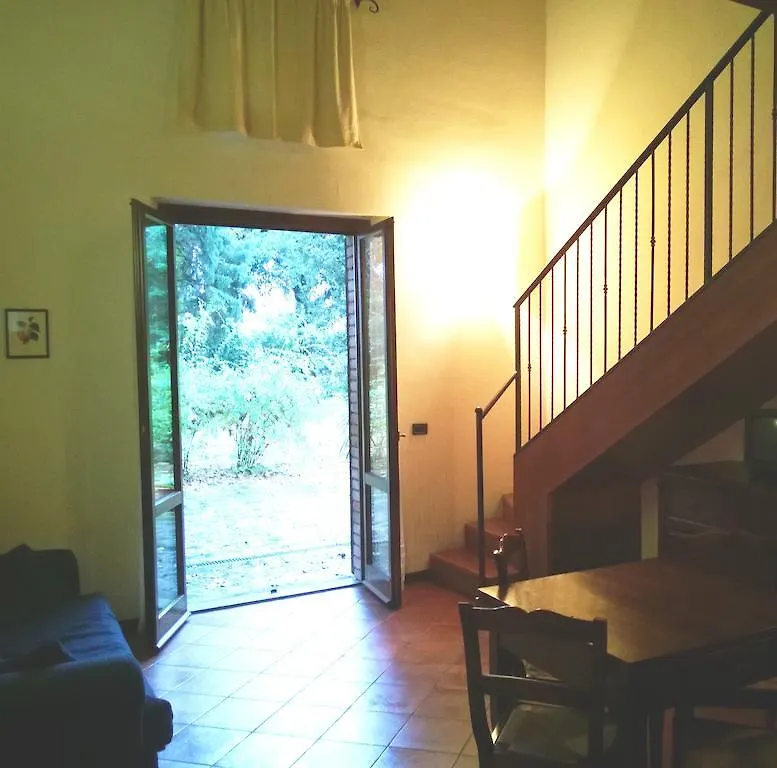 Montecorneo Country House Ponte San Giovanni 2*,  Italien