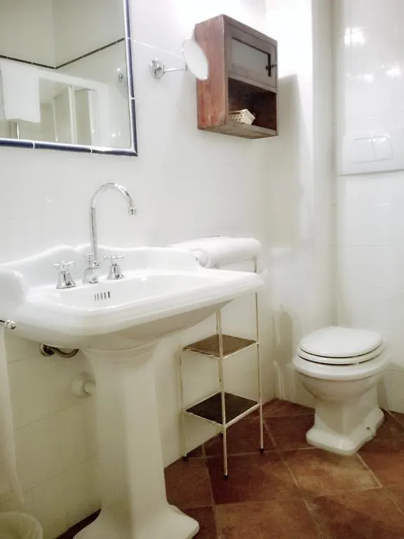 Montecorneo Country House Ponte San Giovanni 2*,  Italien