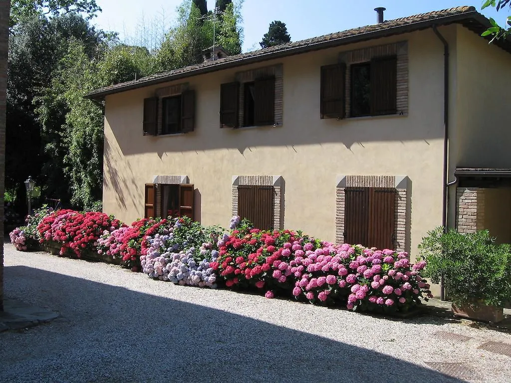 Montecorneo Country House Montebello Italy